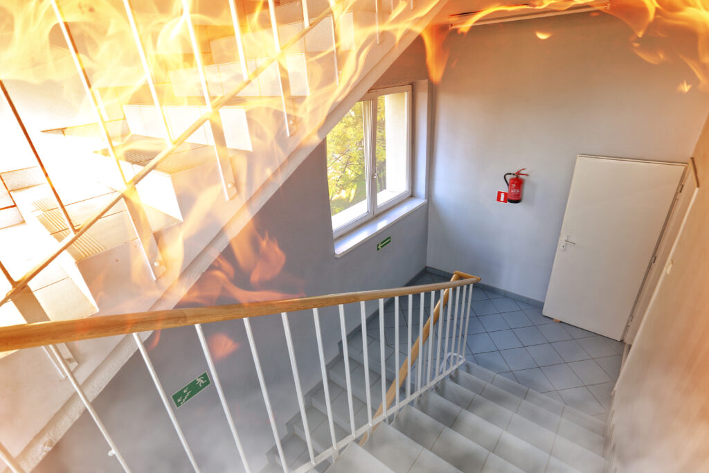ביקורת כיבוי אש בבניין 