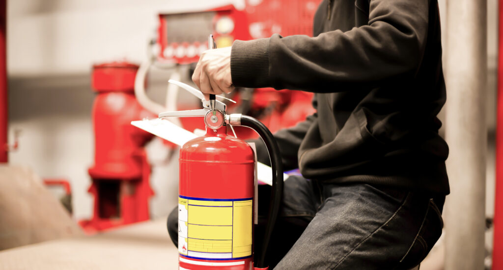 בדיקת תקינות מטפים