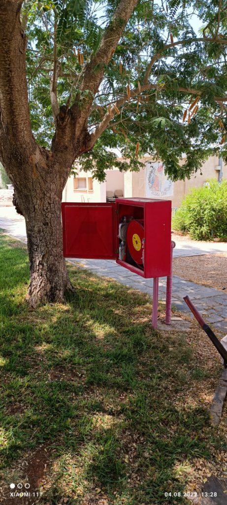 גלגלון כיבוי אש לעסק