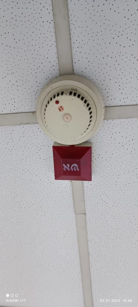 התקנת גלאי עשן עצמאי