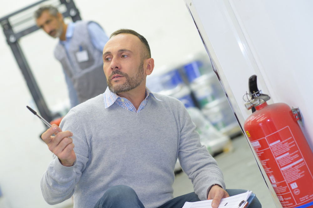 כמה עולה ביקורת אש